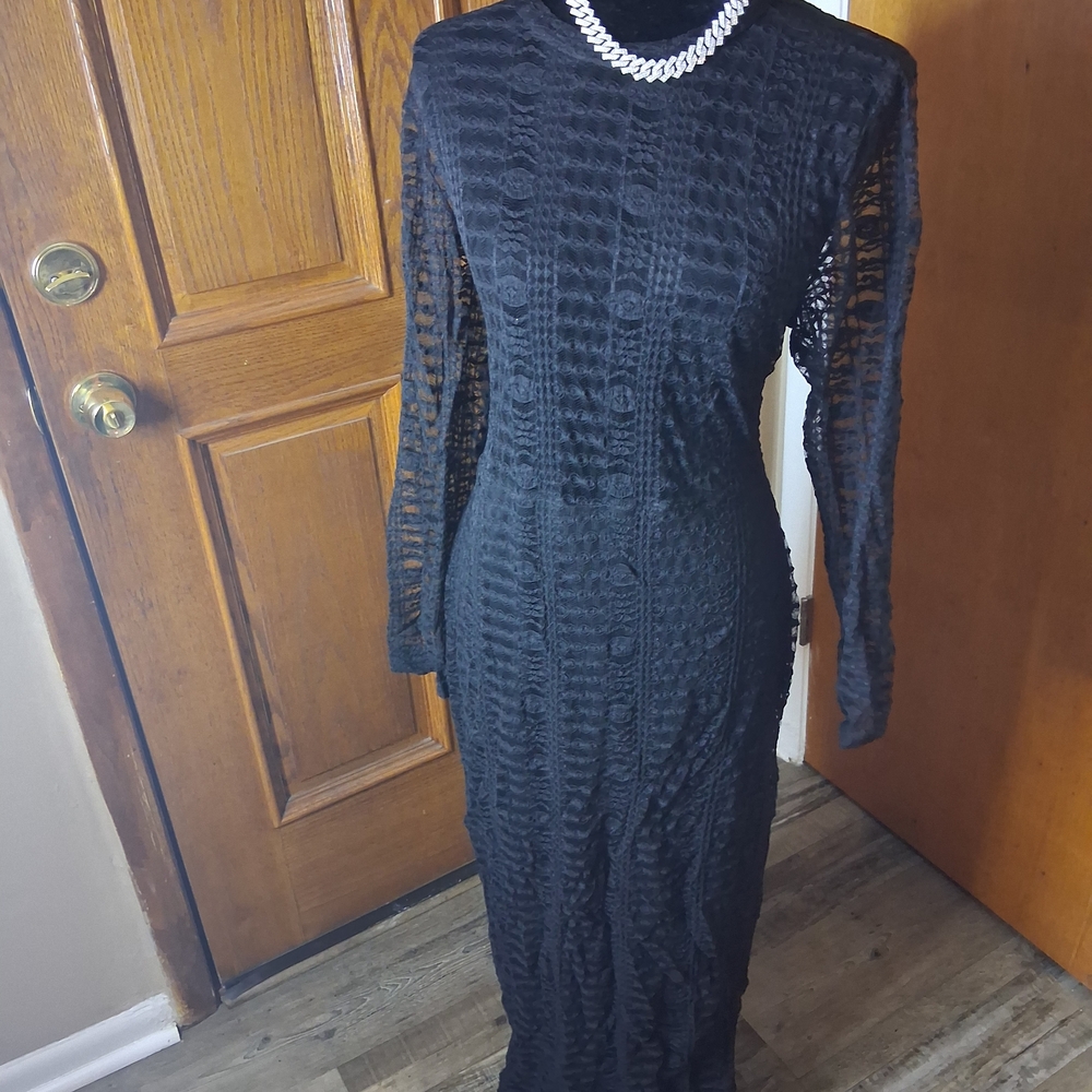 Black Long Sleeve Textured Maxi Dress - Untitled Brand